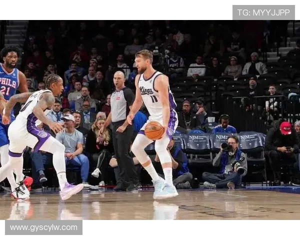 马克西27分鹈鹕击退76人队